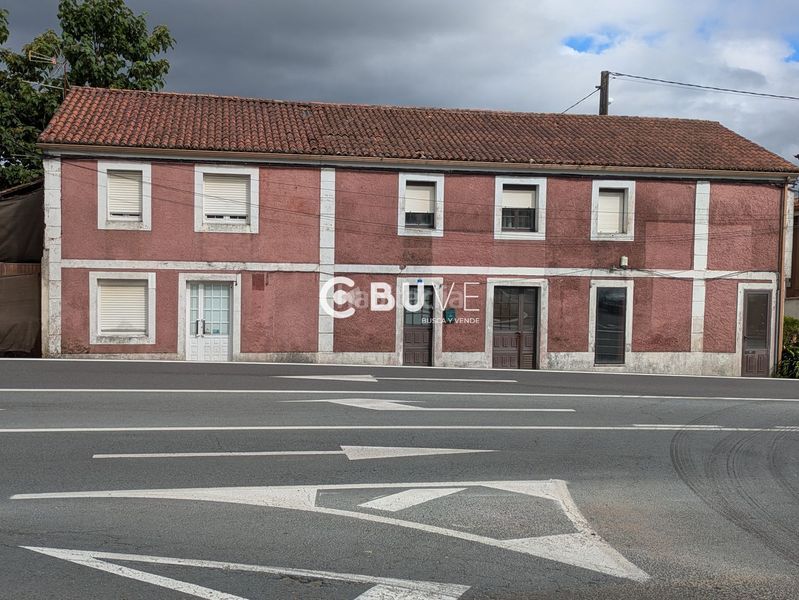 Foto 48d8b2f3-af79-4136-a0e1-209ca98c6285. Casa amb calefacció a Teo