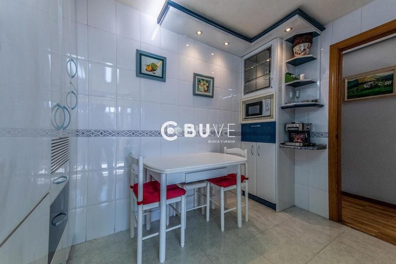 Foto 0209c73f-72e4-4688-a542-f7d5aacec75e. Appartamento con riscaldamento parcheggio in Parque Alameda - Paula López Valladolid