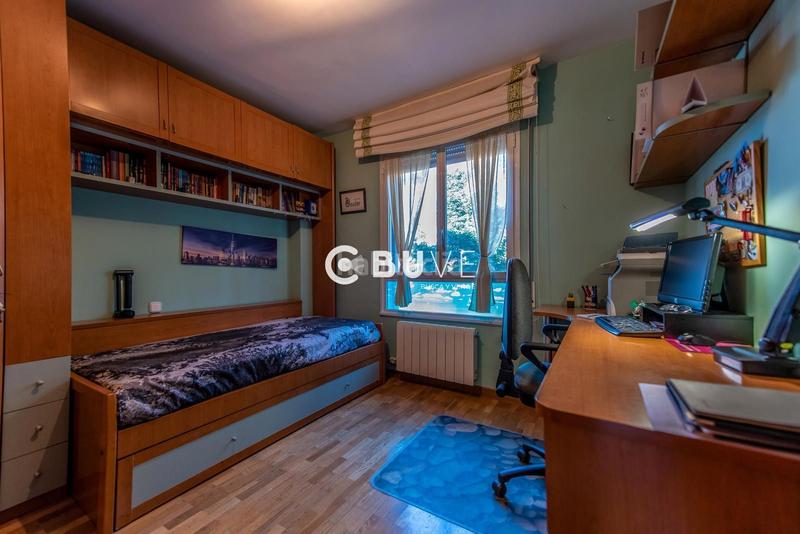 Foto 417d6f99-3748-4bfa-b713-29c421c7665b. Appartamento con riscaldamento parcheggio in Parque Alameda - Paula López Valladolid