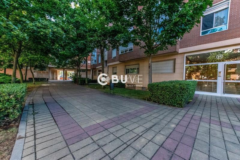 Foto d963c314-514a-43f1-9d73-8e673b2127e8. Appartamento con riscaldamento parcheggio in Parque Alameda - Paula López Valladolid