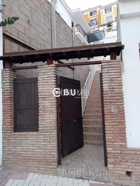 Foto 12b87598-22cd-43ac-9e03-ce43b3e0ca4b. Chalet  2 plantas y aparcamiento en pedregalejo en Málaga