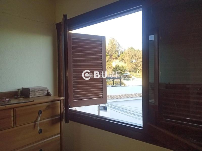 Foto 14bfaad8-5f63-4ba5-a588-06039324696d. Chalet  2 plantas y aparcamiento en pedregalejo en Málaga