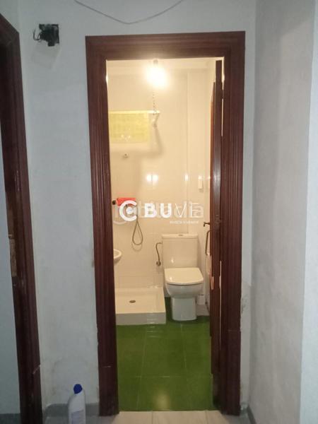 Foto cbe5658e-a1e6-432a-8a97-d1b2b5312bbf. Chalet  2 plantas y aparcamiento en pedregalejo en Málaga