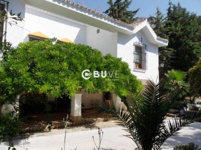 Foto 1f7b2115-e900-4f78-a974-181544363caf. Casa con parcheggio piscina in Zuheros