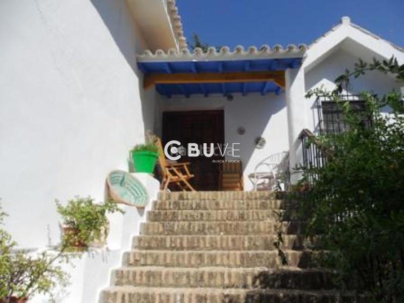 Foto a3d08928-2b3a-4d4b-b8a0-e227943d8ae5. Casa con parcheggio piscina in Zuheros