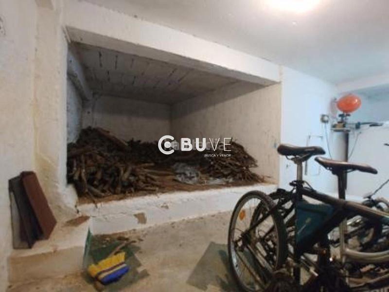 Foto c199e611-ffa4-439d-8f3b-155cdc3df0b2. Casa con parcheggio piscina in Zuheros