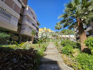 Pis  Limonar. Se vende piso de 5 hab en paseo del limonar, malaga