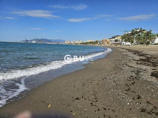 Pis  Limonar. Se vende piso de 5 hab en paseo del limonar, malaga