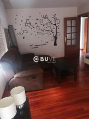 Pis  Rua magdalena. Se vende piso de 3 hab en ames,a coruña