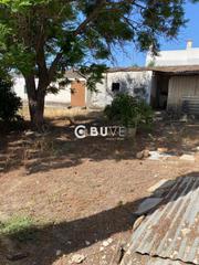 Finca rústica  Córdoba. Se vende terreno urbano 100 residencial, en el centro de almensi