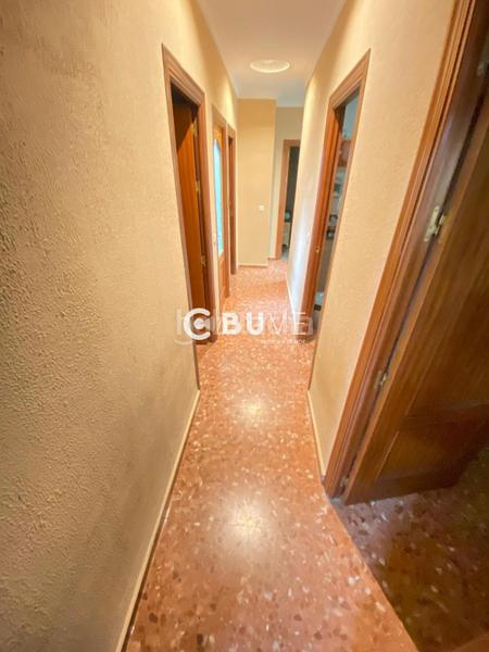 Foto f771a33f-53a8-491f-b3f1-541c4c0beeac. Casa con parcheggio in La Paz Alcalá de Guadaira