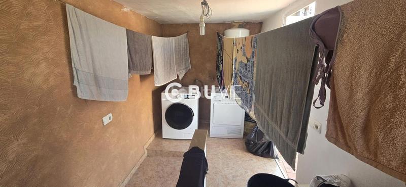 Foto 5260b574-9ef2-4098-884f-908a9fbddff9. Haus mit heizung in Grau - Quintanes Amposta