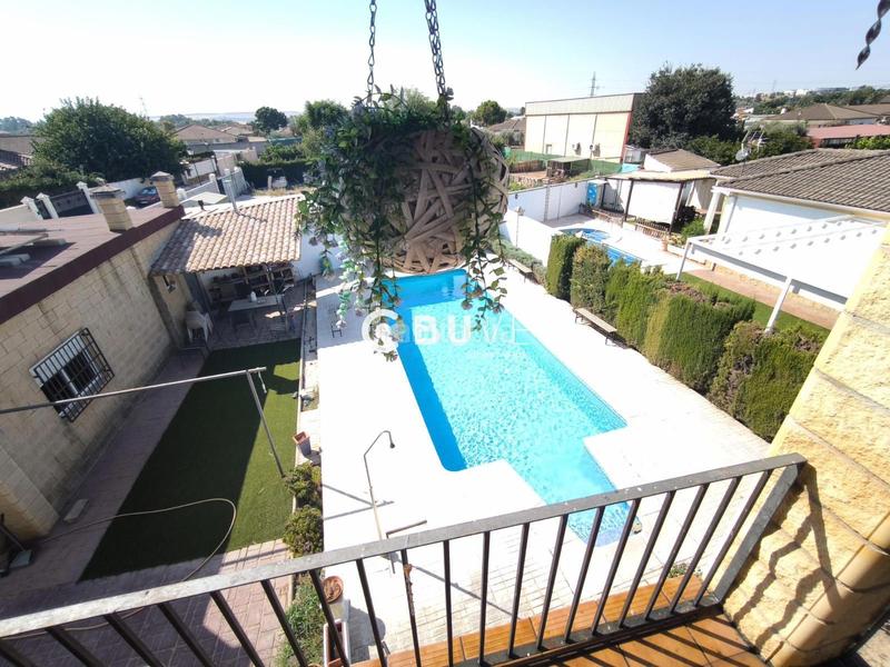 Foto b9c93183-2364-4bd6-b546-99fa2d87ed6b. Chalet se vende chalet a 10 min de cordoba en Alcolea Córdoba