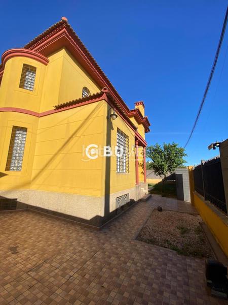 Foto fdfc0318-f617-4261-8c0c-c4ff864475ab. Casa con parcheggio piscina in Bollullos de la Mitación