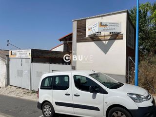 Industrial building  Geranio. Nave en venta o alquiler  de 486 en valladolid