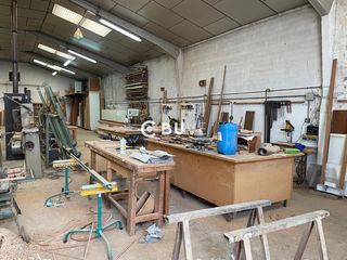 Bâtiment à usage industriel  Geranio. Nave en venta o alquiler  de 486 en valladolid