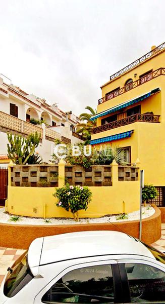 Foto 8af508d5-3ff1-437e-8983-72b39cb0c46c. Piso  en los realejos con piscina, jardín y garaje. en Realejos (Los)