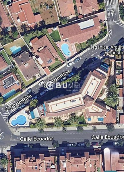 Foto c1003fc6-3aa8-47db-9199-875c7192a4b4. Piso  en los realejos con piscina, jardín y garaje. en Realejos (Los)