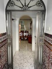 Haus  N/a. Se vende casa de 2 plantas en san juan de aznalfarache