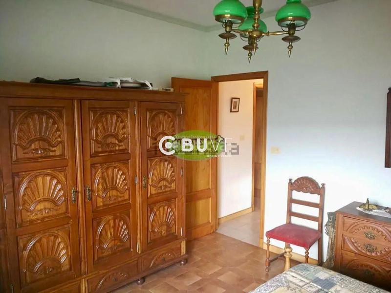 Foto 45982bd8-07be-4ef6-9281-83e393e01868. Chalet casa unifamiliar cerca con jardín y terreno edificable . en Ourense