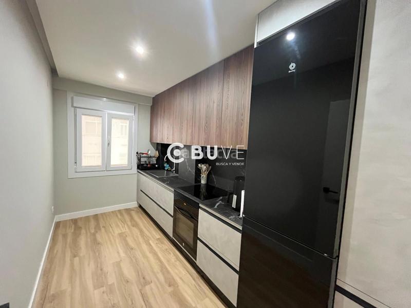 Foto a1449409-afdf-4e83-97db-0bd18c7f161b. Pis amb calefacció a Os Mallos Coruña (A)