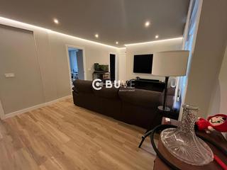 Pis  Eugenio carre aldao. Se vende piso en los mallos  a coruña