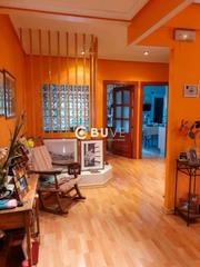 Casa adossada  N/a. Vivienda amplia, moderna y con acabados de primera calidad en to