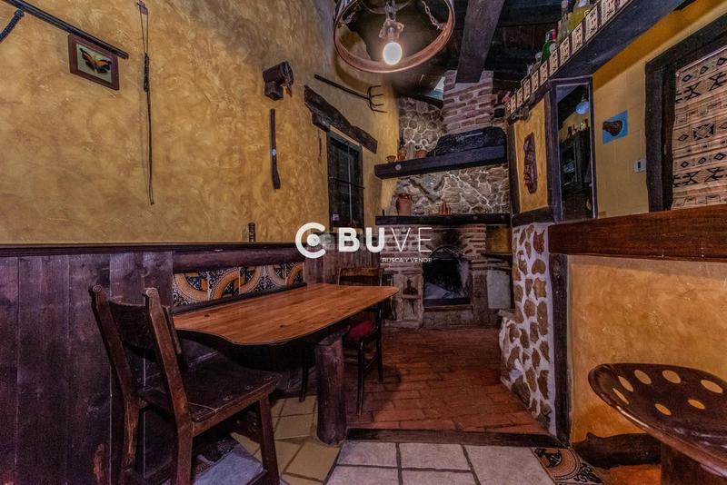 Foto be4dbaba-db08-4b36-94e1-504fc47a5007. Chalet mit heizung pool in La Overuela Valladolid