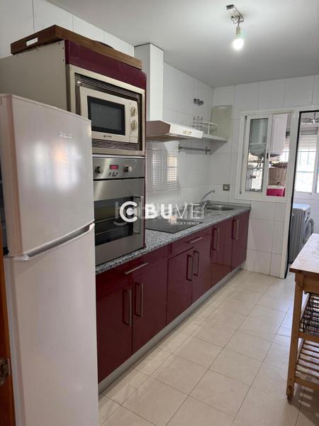 Foto e3d28e79-da0c-4b97-af4f-cc304c2cfa92. Pis amb aparcament a Salteras