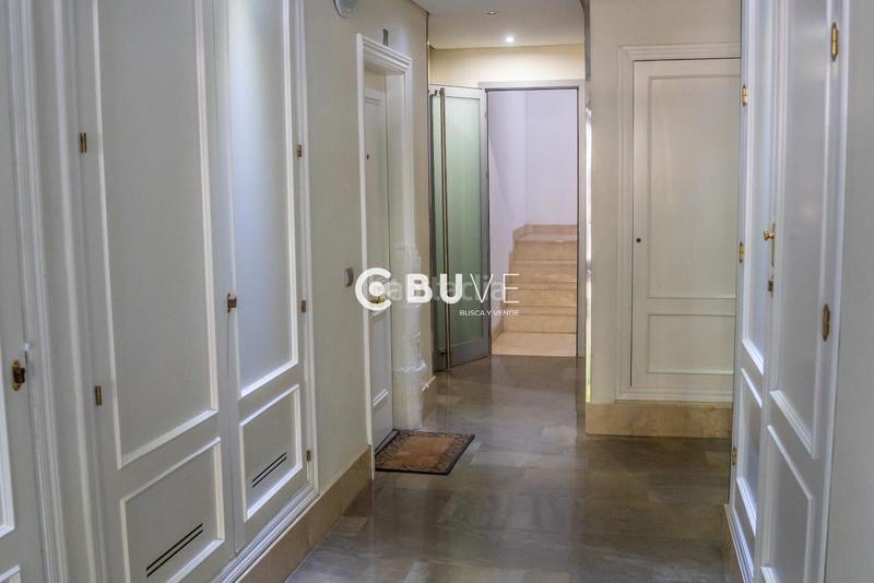 Foto 6c07742d-8386-453d-a119-444063768f95. Pis amb calefacció aparcament piscina a Zona Centro Comercial Torrequebrada Benalmádena