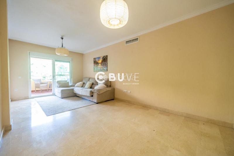 Foto 96802611-51ef-4f40-8297-e13c0d31e329. Pis amb calefacció aparcament piscina a Zona Centro Comercial Torrequebrada Benalmádena