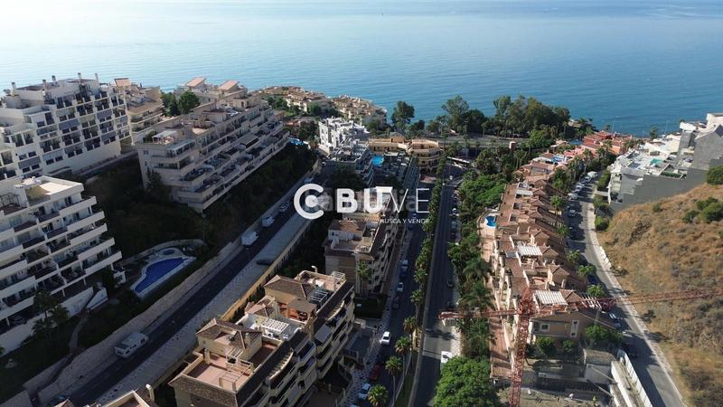 Foto ade9b032-81e2-4bd2-8875-7ad2549b6812. Pis amb calefacció aparcament piscina a Zona Centro Comercial Torrequebrada Benalmádena