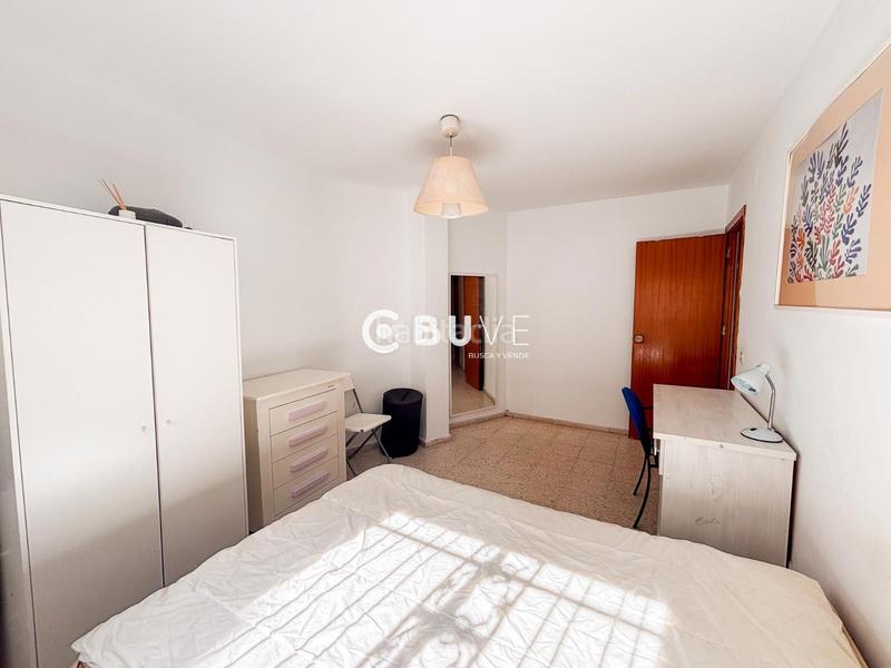 Foto 6d22d77e-639a-4235-80f8-8259751bd720. Pis a San Bartolomé Sevilla