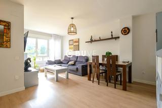 Appartement  De badajoz. Buve vende piso 3 dorm gijónsur