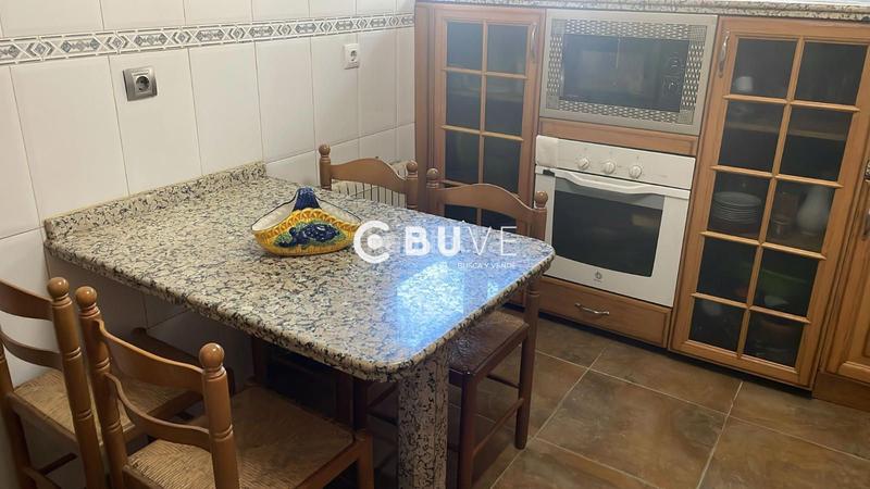 Foto af6ea011-c8e1-4a1e-962d-617a7f6147b2. Casa adossada amb aparcament a Parque Alameda - Paula López Valladolid