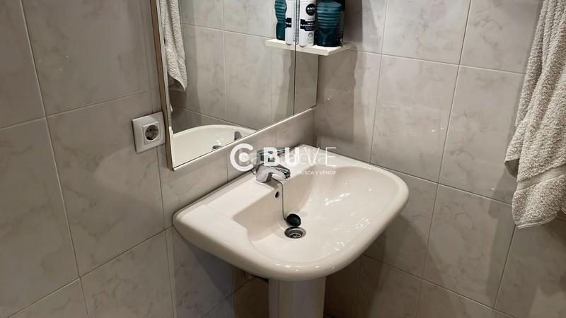 Foto bdff7abf-b285-4b14-8785-8aa93c4c3477. Casa adossada amb aparcament a Parque Alameda - Paula López Valladolid