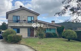 Chalet  Igrexa. Se vende casa de 285 metros cuadrados en ames