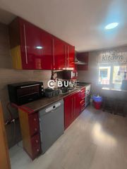 Casa a schiera  Condesa carmen pizarro. Casa de pueblo 6 dormitorios 2 baños 2 plantas,gran terraza y 3