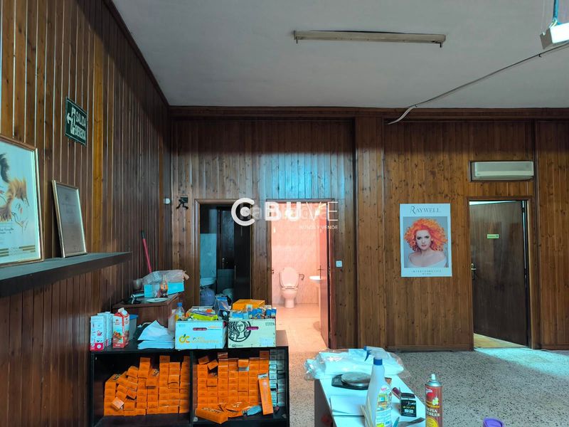 Foto 02549c74-8445-470f-af40-8fc2e70e7875. Local comercial a Rute