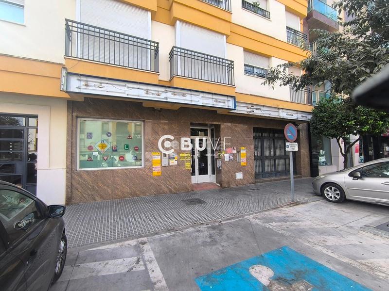 Foto 42d2052f-4ce7-4e75-910f-625ab2a40090. Locale commerciale in El Valle Lucena