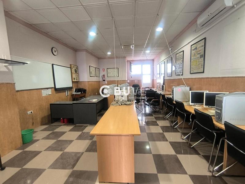 Foto d18520a9-5e09-4de9-8666-034c2f7cc62f. Locale commerciale in El Valle Lucena