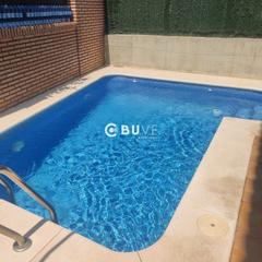 Casa adossada  Capricho (el). Casa adosada en espartinas con piscina privada, 4 habitaciones y