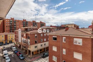 Lloguer Àtic  Calle doce de octubre, 6. Se alquila atico en paseo de salamanca