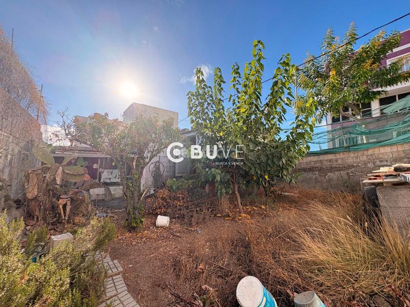 Foto 2f30aad0-45c5-4b3a-ba68-8ed75a1b6856. Finca rústica parcela de 130 metros en Centro Güímar