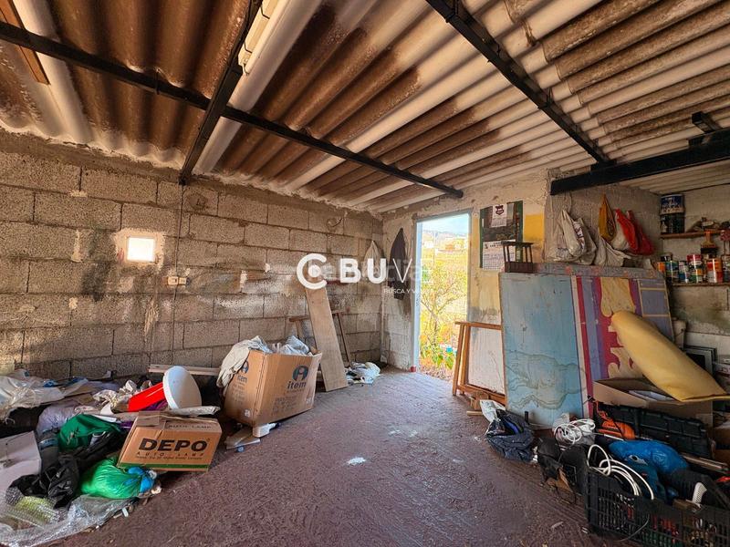 Foto b0af5c53-2c7f-4501-b9c4-b492639d1cdc. Finca rústica parcela de 130 metros en Centro Güímar