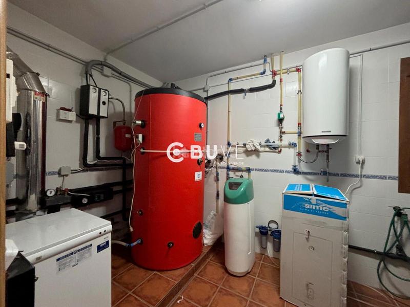 Foto c2ddecac-6c7f-4bf5-ab00-a6f22dc74862. Casa amb calefacció aparcament a Cuevas del Becerro