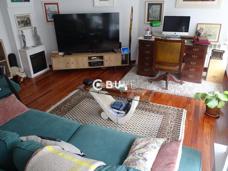 Foto 719c7fa8-6d43-4e68-b6d3-23d52830b13e. Duplex avec chauffage parking dans Bertamirans Ames