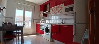 Piso  N/a. Se vende piso en almazan