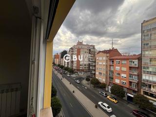 Àtic  Fernández ladreda. Ático reformado en venta en fernández ladreda  barrio de chantrí