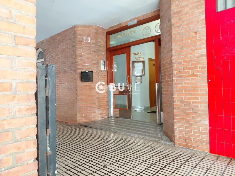 Foto 76bc00e5-1e3f-486b-b01d-ac80aefcf5a5. Piso buve vende en El Natahoyo en El Natahoyo Gijón